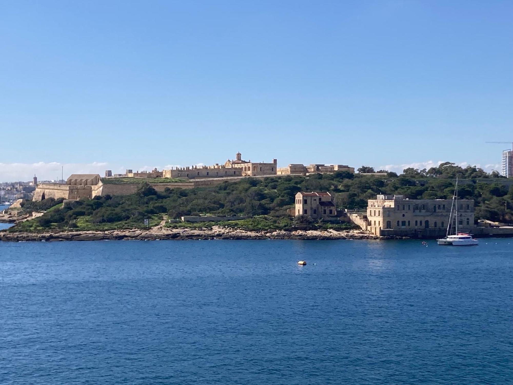 Appartamento Charming Central Townhouse In Sliema Steps From Promenade And Sliema Ferry Esterno foto