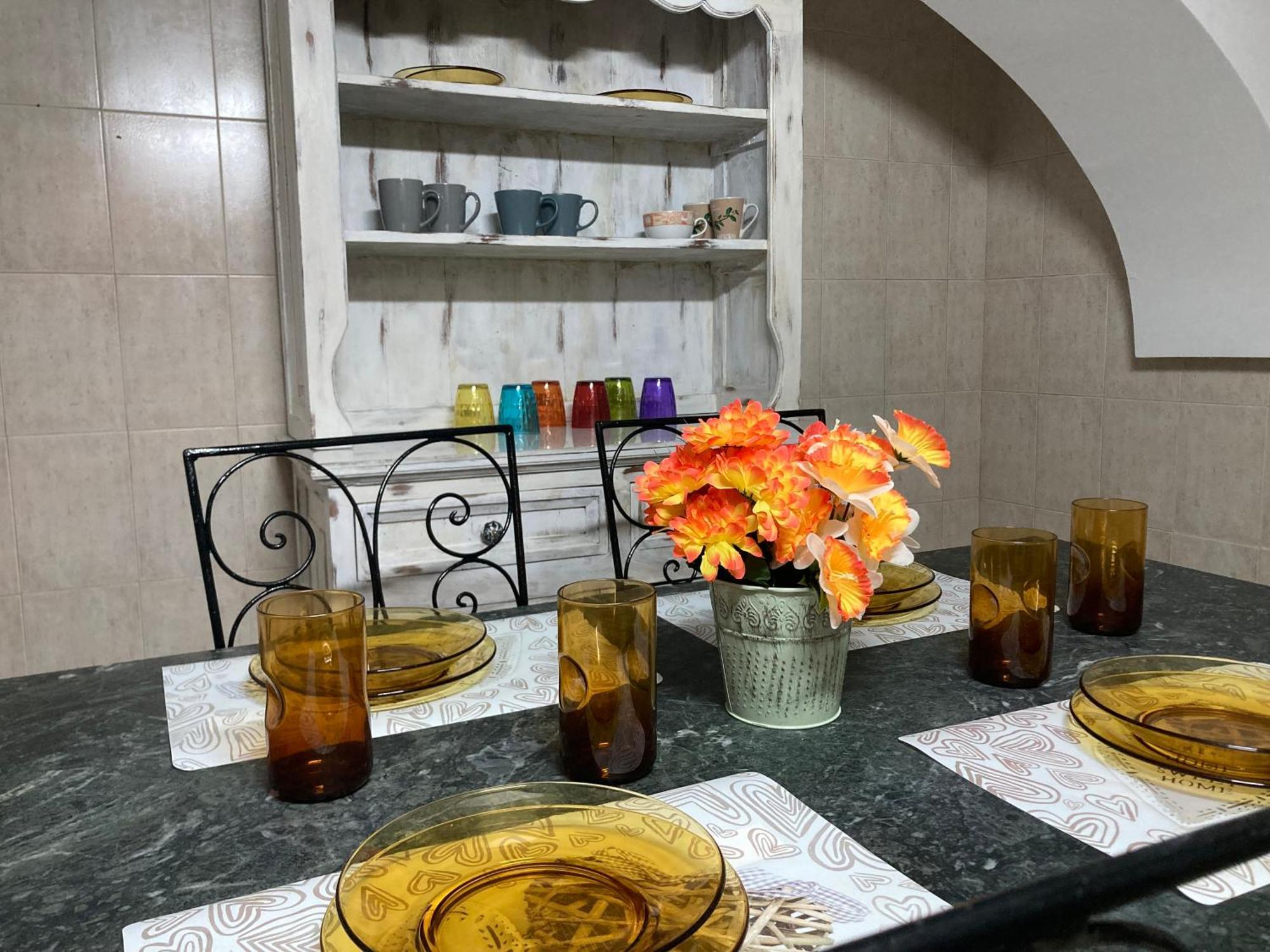 Appartamento Charming Central Townhouse In Sliema Steps From Promenade And Sliema Ferry Esterno foto